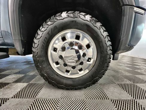 Used 2025 GMC Sierra 3500 Denali w/ Denali Reserve Package image 20