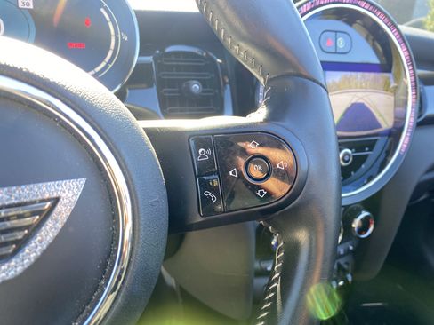 Used 2022 MINI Cooper Convertible image 39