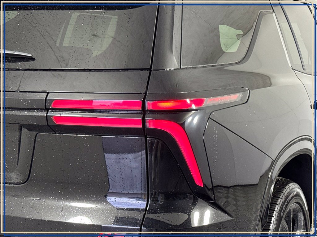 New 2027 Chevrolet Traverse RS AWD/4WD image 7