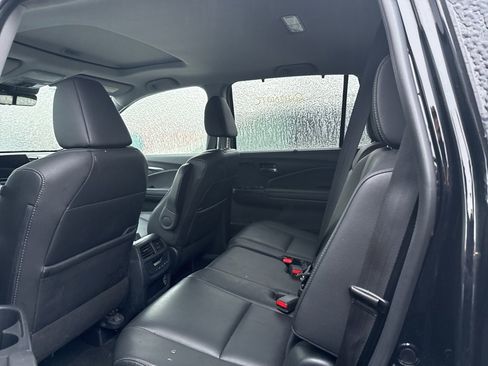 Used 2022 Honda Pilot Special Edition image 7