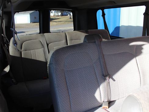 Used 2011 Chevrolet Express 3500 LT w/ LT Preferred Equipment Group image 21