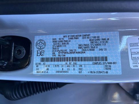 Used 2025 Ford F150 Lariat w/ Equipment Group 502A High AWD/4WD image 37