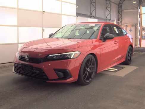 Used 2023 Honda Civic Sport image 2