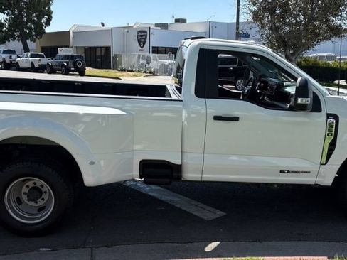 Used 2023 Ford F350 XL w/ XL Driver Assist Package RWD image 3