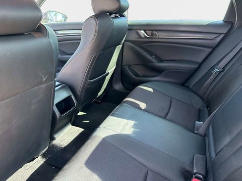 Used 2019 Honda Accord Sport image 12