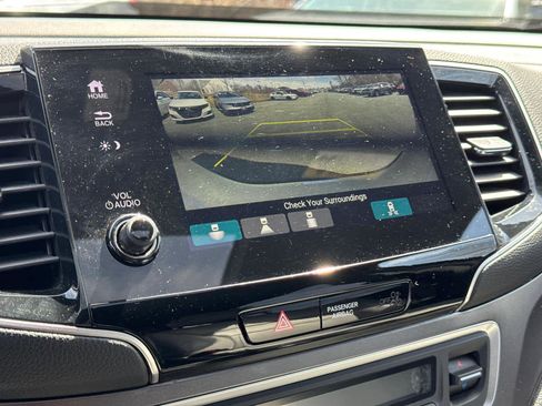 Used 2023 Honda Passport EX-L image 25