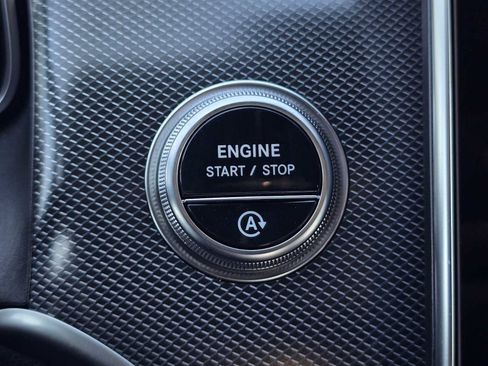 New 2026 Mercedes-Benz GLC 300 4MATIC image 33