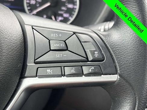 Used 2024 Nissan Sentra SV FWD image 14