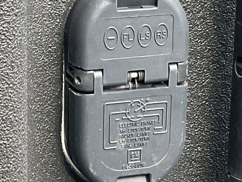 Used 2022 GMC Sierra 3500 Denali image 48