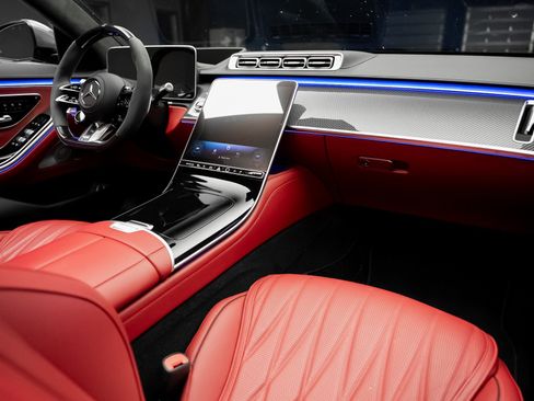 Used 2024 Mercedes-Benz S 63 AMG S image 63