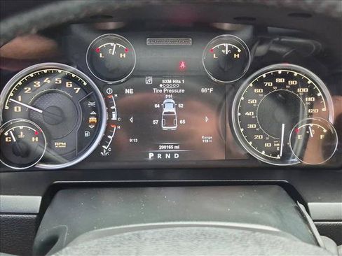 Used 2018 RAM 2500 Power Wagon w/ Leather & Luxury Group AWD/4WD image 10