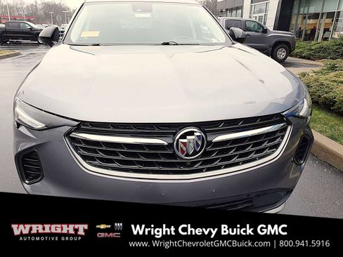 Used 2021 Buick Envision Essence w/ Technology Package I image 8