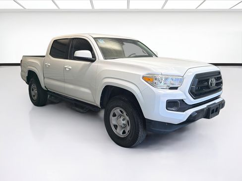 Used 2020 Toyota Tacoma SR RWD image 6