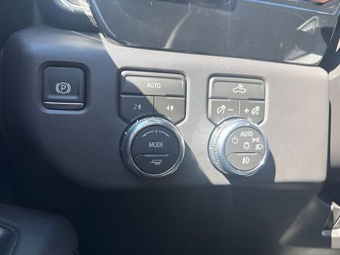 Used 2026 GMC Sierra 1500 Elevation AWD/4WD image 25