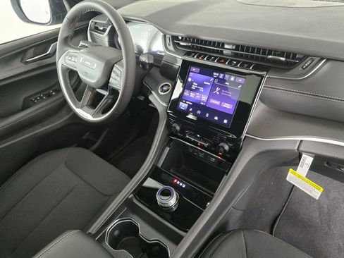 New 2025 Jeep Grand Cherokee Laredo X w/ Trailer Tow Package image 30