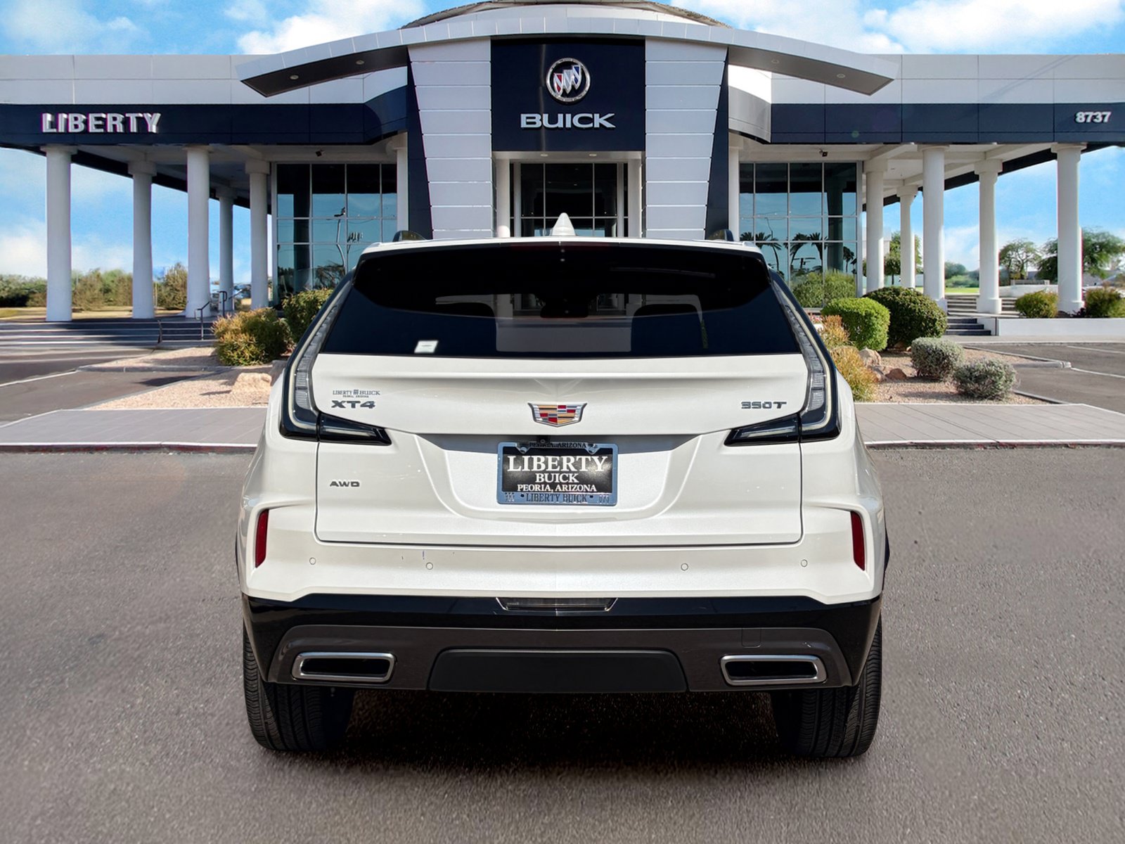 Used 2024 Cadillac XT4 Sport AWD/4WD image 8
