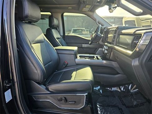 Used 2024 Ford F250 Lariat w/ Lariat Ultimate Package image 14