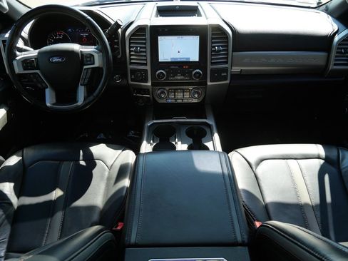 Used 2021 Ford F250 Platinum AWD/4WD image 16