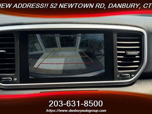 Used 2021 Kia Sportage LX AWD/4WD image 23