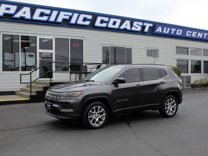 Used 2022 Jeep Compass Latitude w/ Sun and Sound Group