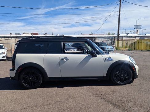 Used 2013 MINI Cooper Clubman S image 2