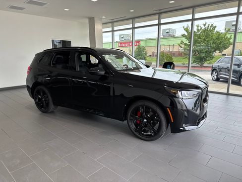 New 2026 BMW X3 xDrive30i w/ Premium Package AWD/4WD image 1