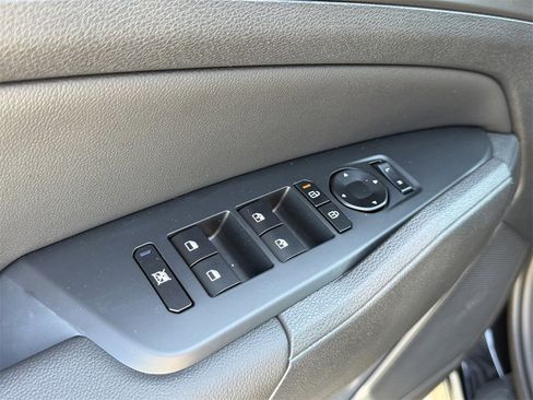 New 2026 Kia Sportage EX image 18