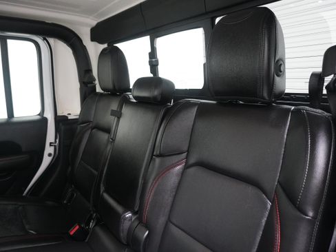 Used 2020 Jeep Gladiator Rubicon AWD/4WD image 15