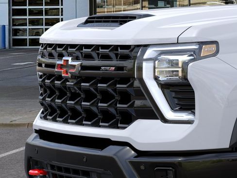 New 2026 Chevrolet Silverado 2500 ZR2 AWD/4WD image 14