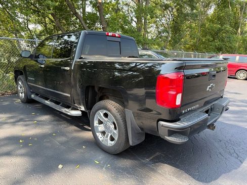 Used 2017 Chevrolet Silverado 1500 LTZ Z71 w/ LTZ Plus Package AWD/4WD image 2