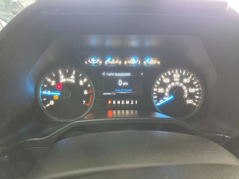 Used 2015 Ford F150 XLT w/ Equipment Group 302A Luxury image 38