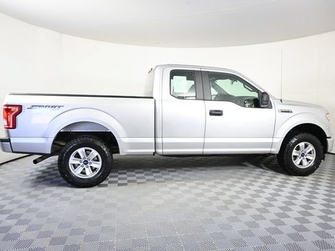 Used 2017 Ford F150 XL w/ Equipment Group 101A Mid AWD/4WD image 8