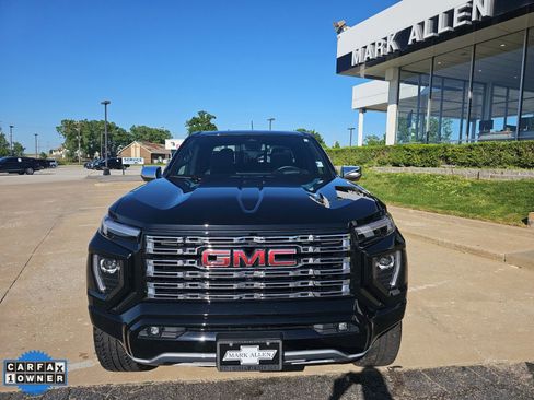 Used 2025 GMC Canyon Denali AWD/4WD image 10