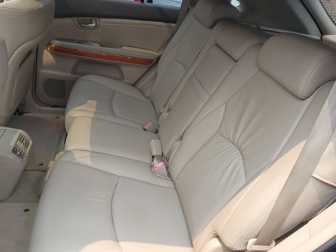 Used 2005 Lexus RX 330 FWD image 10