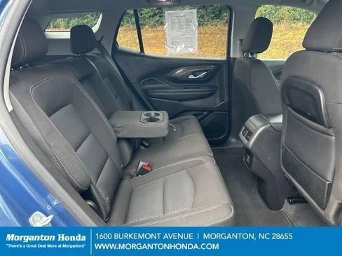 Used 2024 GMC Terrain SLE image 35