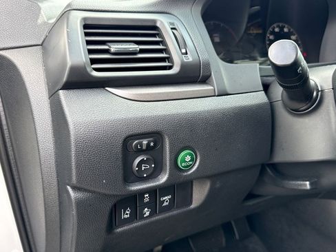 Certified 2024 Honda Ridgeline RTL image 23
