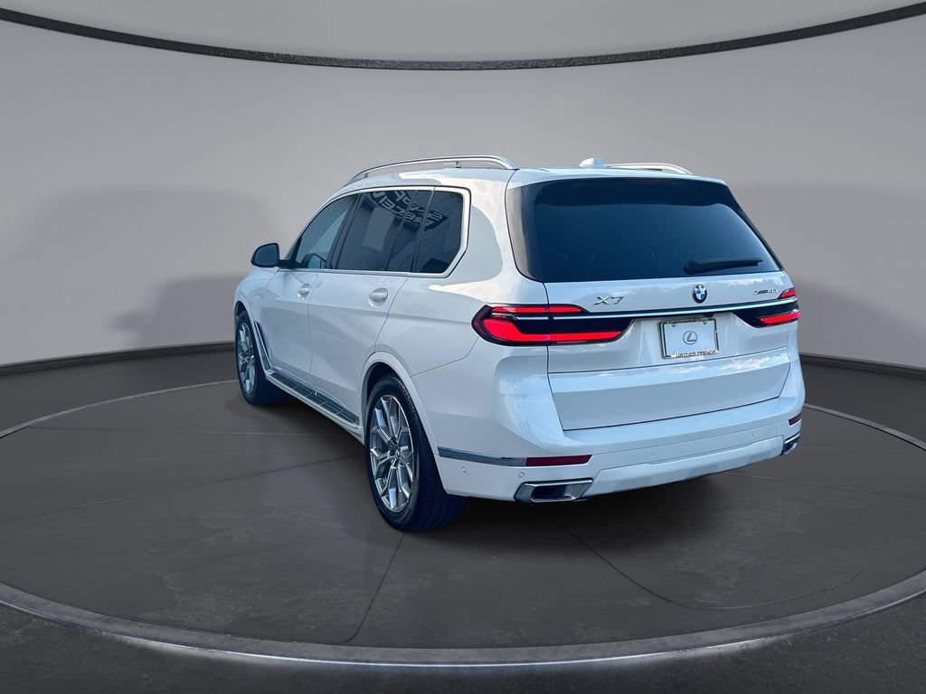 Used 2026 BMW X7 xDrive40i AWD/4WD image 10