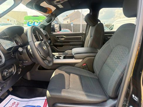 Used 2025 RAM 1500 Big Horn AWD/4WD image 27