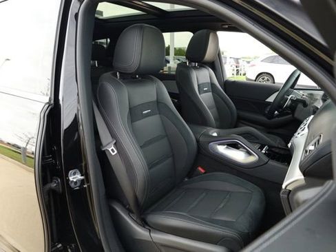 Certified 2025 Mercedes-Benz GLE 53 AMG 4MATIC image 24