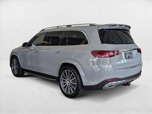 New 2025 Mercedes-Benz GLS 580 4MATIC image 8