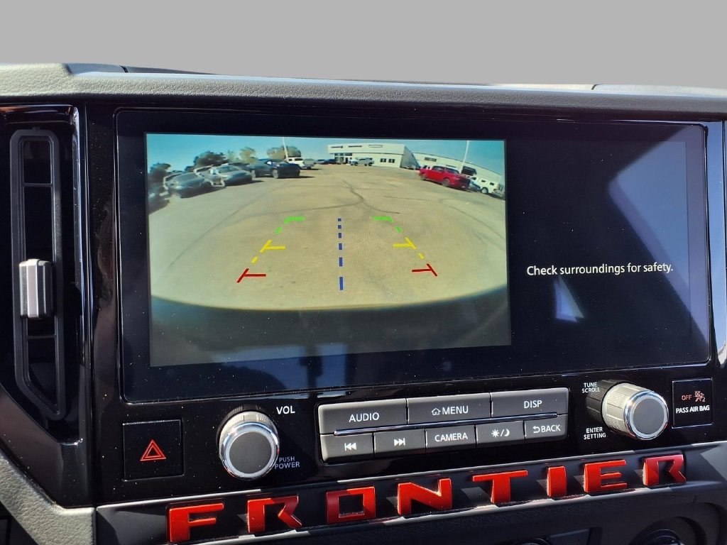 Used 2026 Nissan Frontier PRO-4X AWD/4WD image 7