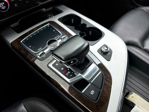 Used 2019 Audi Q7 2.0T Premium image 31