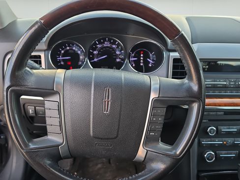 Used 2012 Lincoln MKZ FWD image 12