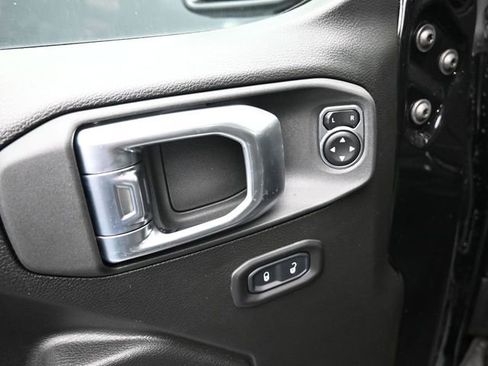 New 2026 Jeep Gladiator Sport image 13