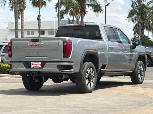 New 2026 GMC Sierra 2500 Denali w/ Denali Reserve Package AWD/4WD image 4