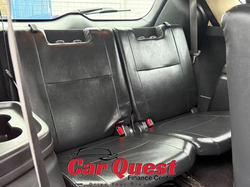 Used 2019 Mitsubishi Outlander SEL AWD/4WD image 14