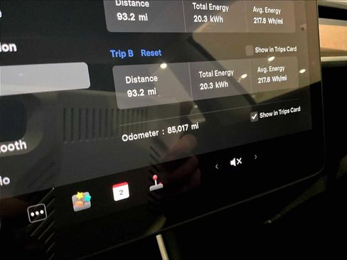 Used 2019 Tesla Model 3 Mid Range image 21
