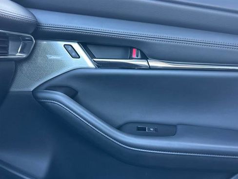 Certified 2025 MAZDA MAZDA3 2.5 Turbo Sedan w/Premium Plus image 16