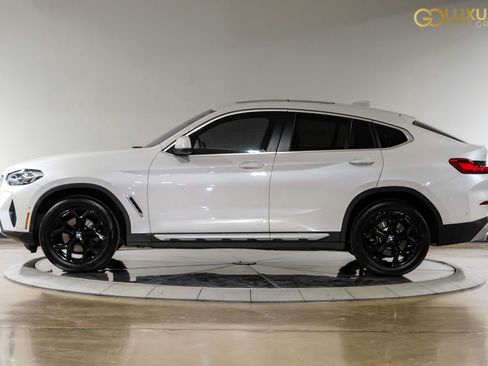 Used 2025 BMW X4 xDrive30i w/ Premium Package image 13