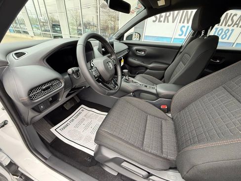 New 2026 Honda HR-V Sport image 14